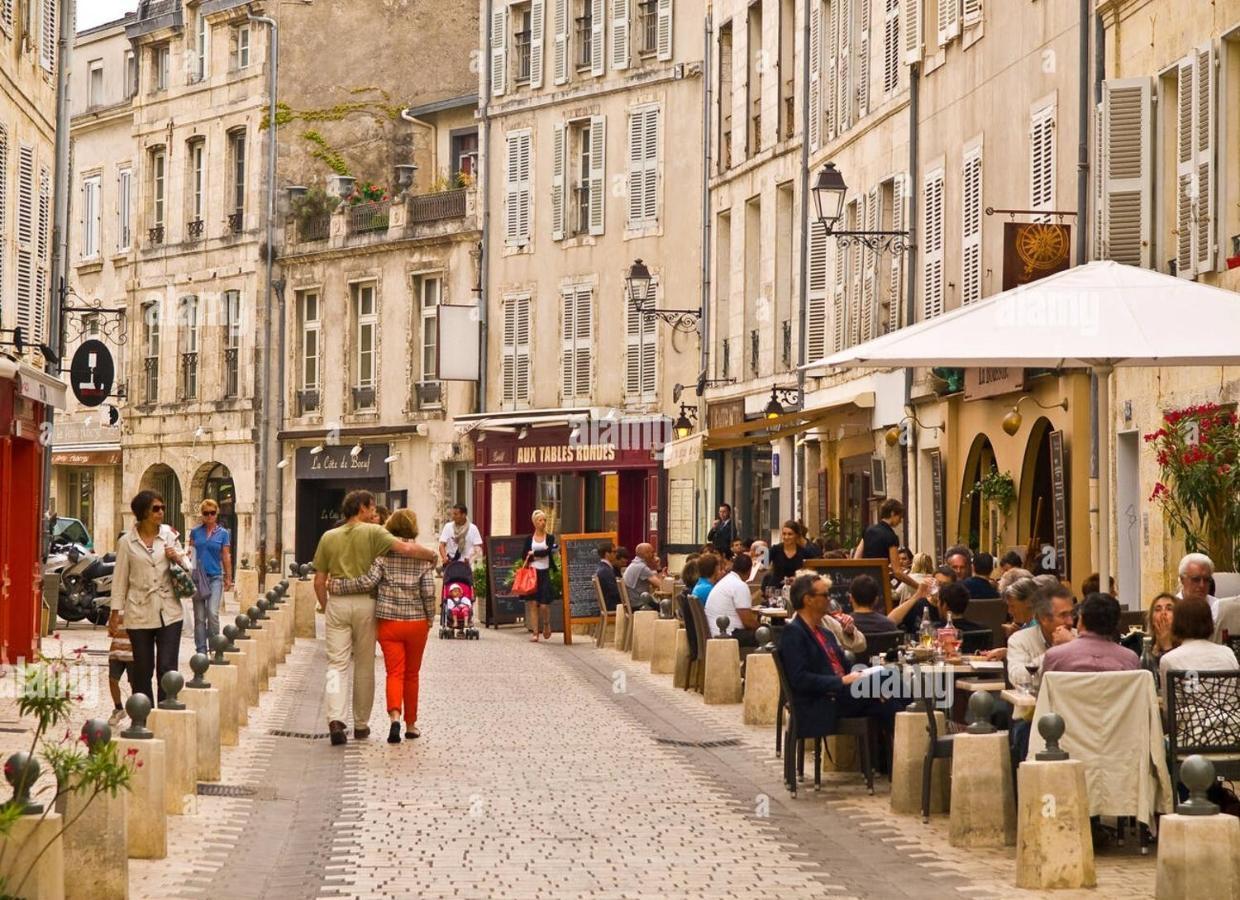 Appartement T3 Tout Confort En Duplex A 20Mn A Pied Du Centre-Ville Avec Tv Et Wifi La Rochelle  Exteriér fotografie